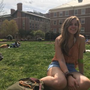 Meet your Posher, Christina